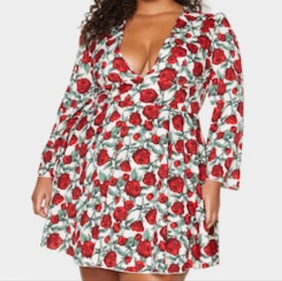 PrettyLittleThing Dresses & Skirts - PRETTYLITTLETHING Women Dress.